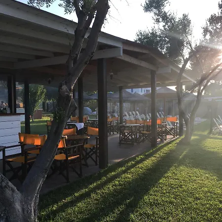 Отель Kopsis Пефкохори